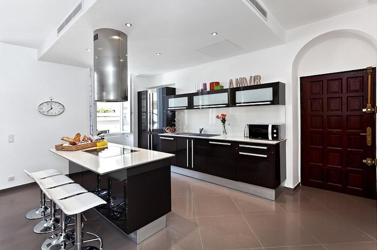 Sunlight Properties - Amourviolette - Central Apartment W Rare Terrace Ница Екстериор снимка